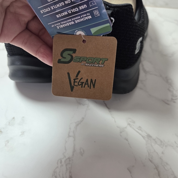 Skechers Women's Black Sneakers - Picture 4 of 8